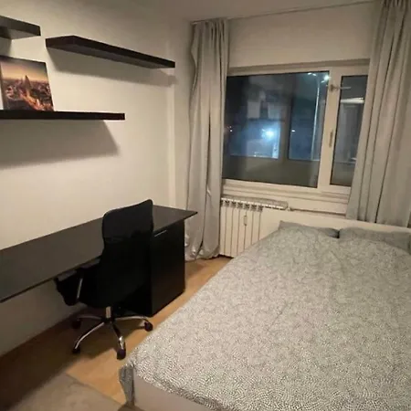 Apartment 公寓 *